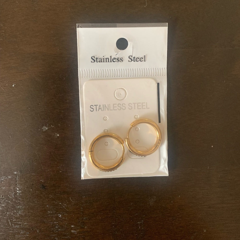 Elegant Gold-Tone Stainless Steel Hoop Earrings